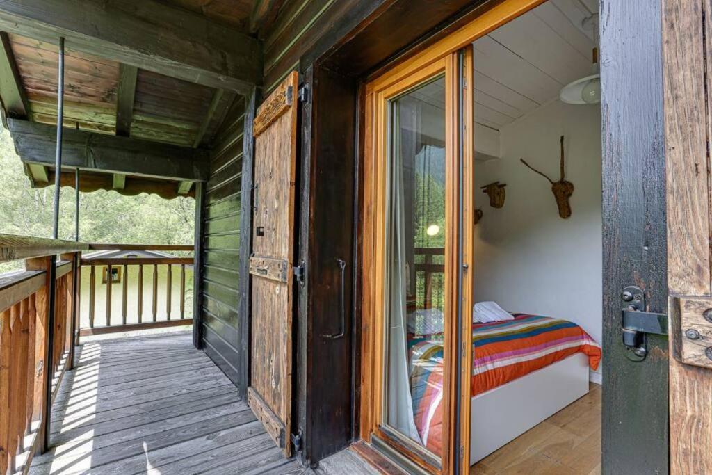 Chalet L'Ilet Ensoleille /Sunny Island Chalet Шамони Екстериор снимка